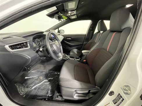 Certified 2023 Toyota Corolla SE image 9