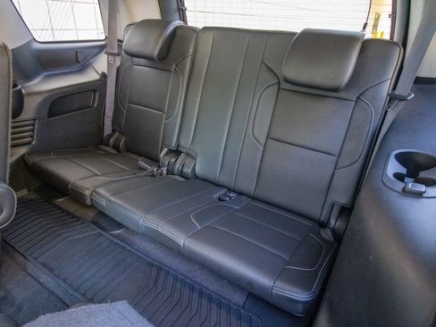 Used 2015 GMC Yukon Denali w/ Premium Package image 20