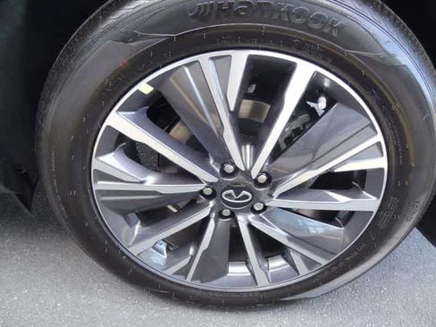 New 2026 INFINITI QX60 Luxe w/ Cargo Package AWD/4WD image 35