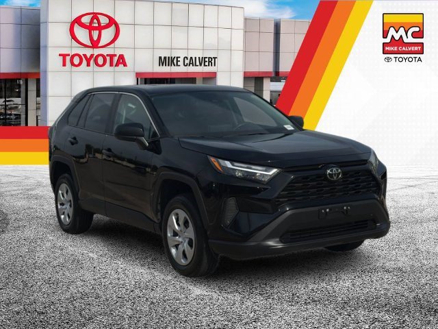 Certified 2025 Toyota RAV4 LE AWD/4WD image 7