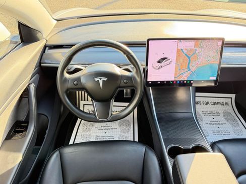 Used 2018 Tesla Model 3 Long Range AWD/4WD image 25