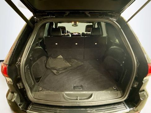 Used 2020 Jeep Grand Cherokee Limited image 27