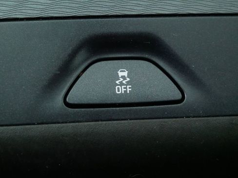 Used 2015 Chevrolet Impala LS FWD image 30