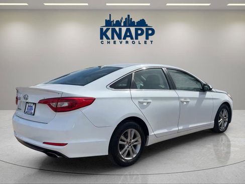 Used 2017 Hyundai Sonata SE image 5