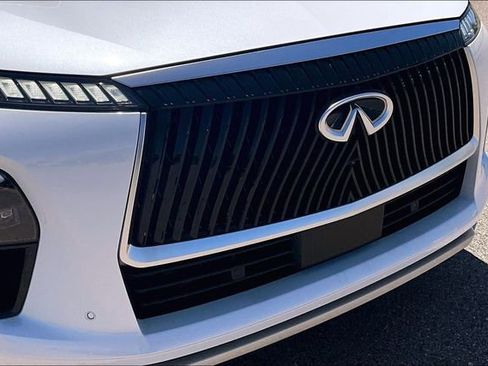 Certified 2026 INFINITI QX80 Luxe w/ Cargo Package RWD image 29