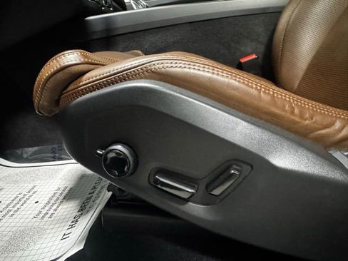 Used 2022 Volvo XC60 B6 Inscription w/ Advanced Package image 25