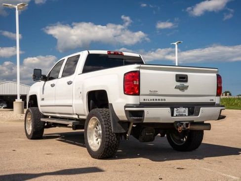 Used 2021 Chevrolet Silverado 3500 W/T w/ WT Convenience Package AWD/4WD image 5