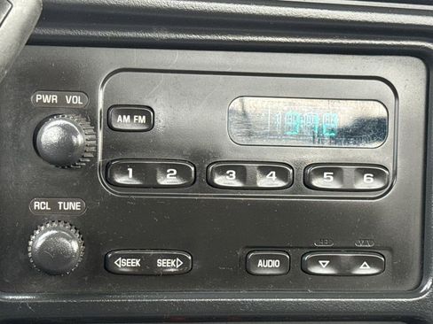 Used 2006 Chevrolet Silverado 3500 2WD Regular Cab image 23