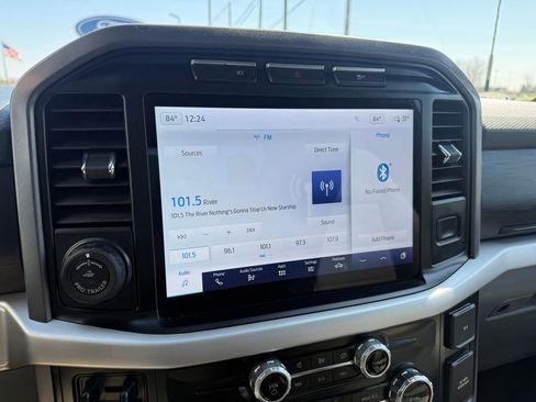 Certified 2022 Ford F150 XLT w/ Equipment Group 302A High image 31