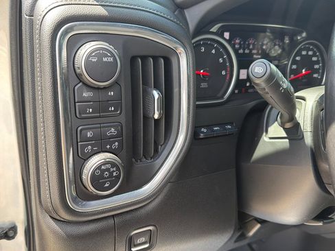 Used 2022 Chevrolet Silverado 2500 High Country w/ LPO, Dark Essentials Package AWD/4WD image 19