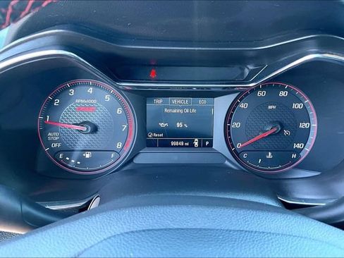 Used 2023 Chevrolet TrailBlazer RS FWD image 17
