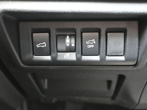 Certified 2025 Subaru Outback Onyx Edition image 24