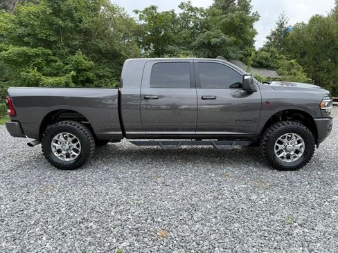 Used 2023 RAM 2500 Laramie w/ Night Edition AWD/4WD image 10