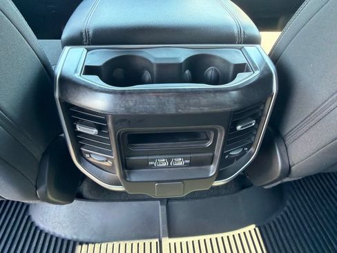 Used 2022 RAM 1500 Big Horn AWD/4WD image 18