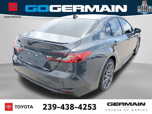 Used 2025 Toyota Camry SE FWD image 7