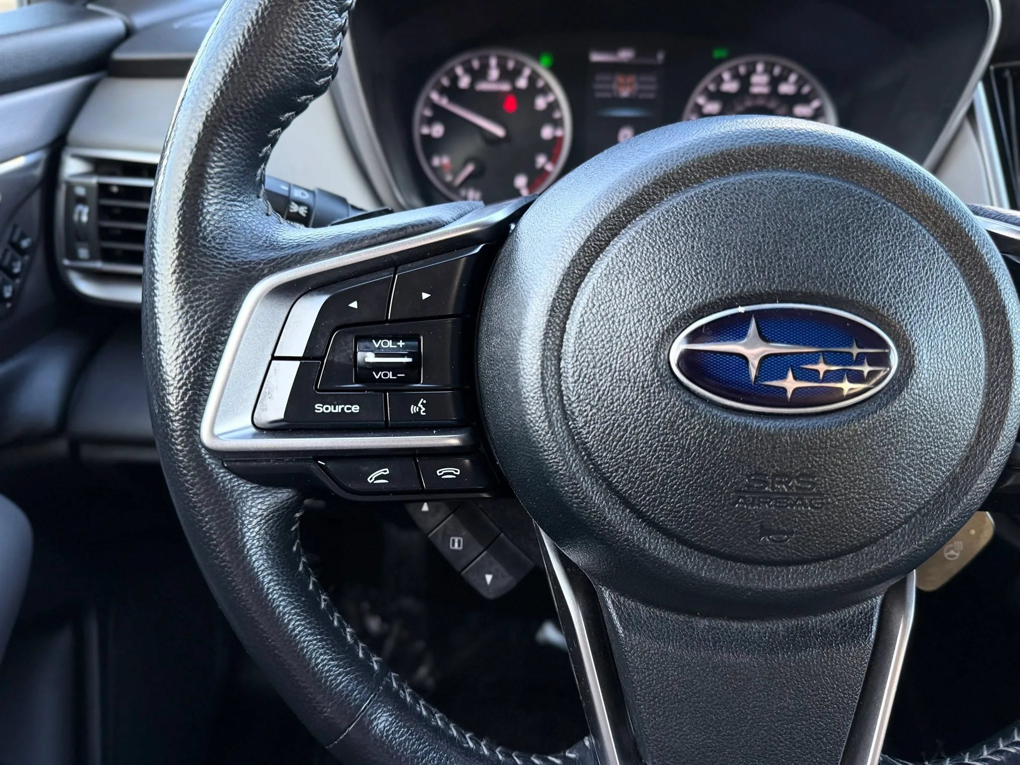 Used 2021 Subaru Outback Limited AWD/4WD image 30