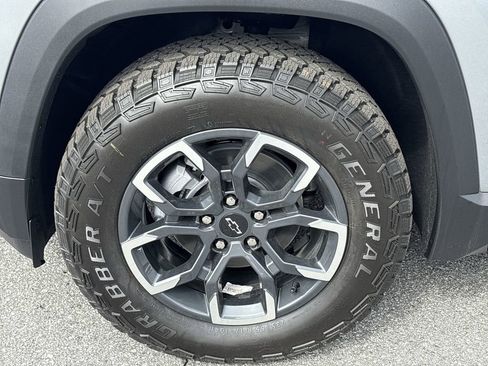 New 2026 Chevrolet Equinox ACTIV AWD/4WD image 33