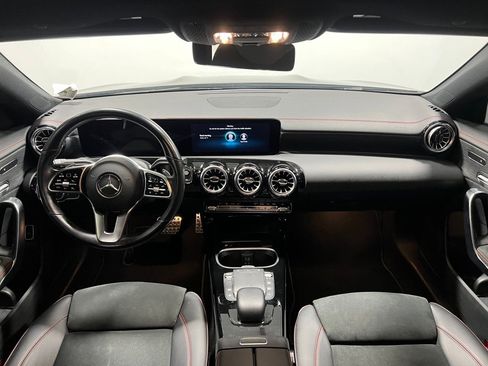 Used 2023 Mercedes-Benz CLA 250 4MATIC image 30