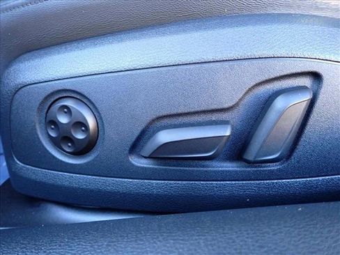 Used 2022 Audi A5 2.0T Premium Plus w/ Premium Plus image 11