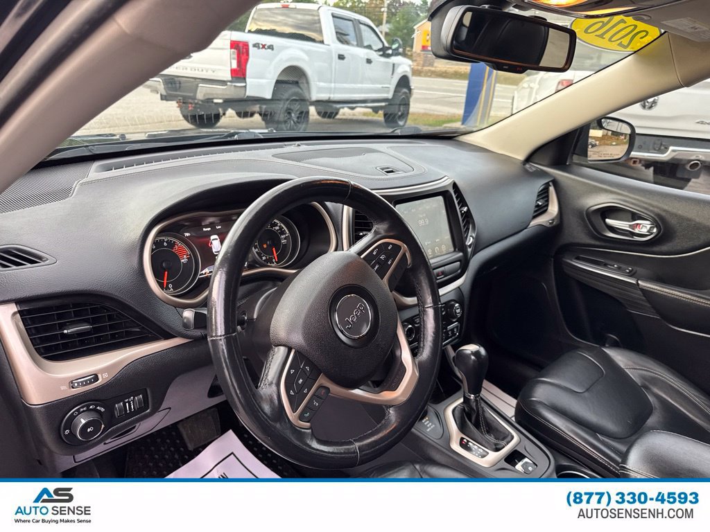 Used 2016 Jeep Cherokee Limited AWD/4WD image 12