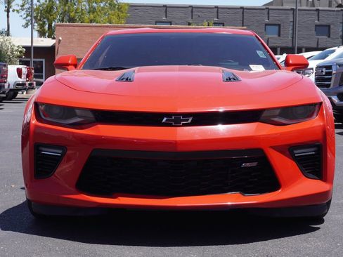 Used 2017 Chevrolet Camaro SS RWD image 5