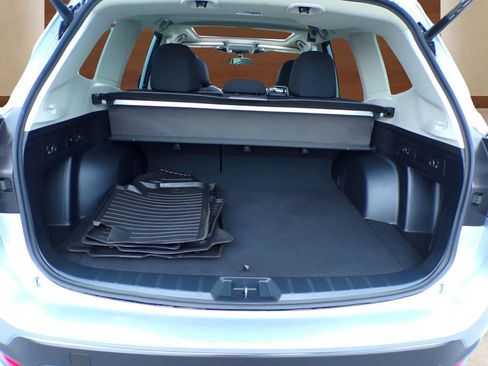 Used 2023 Subaru Forester Premium AWD/4WD image 12