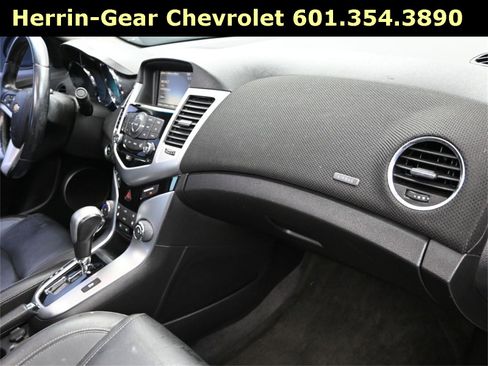 Used 2014 Chevrolet Cruze LTZ image 24