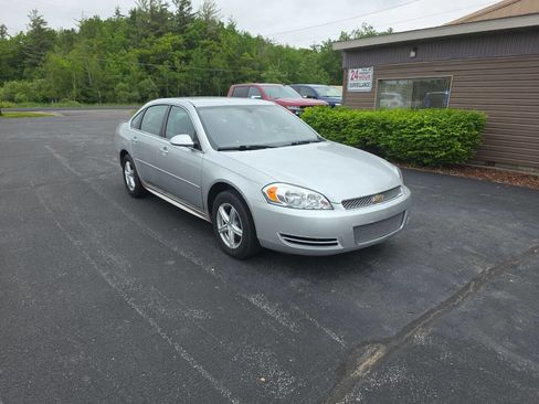 Used 2012 Chevrolet Impala LS FWD image 4