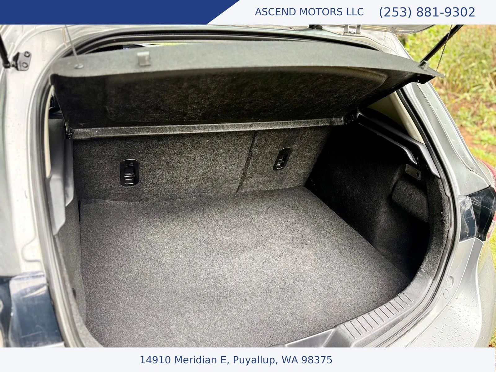 Used 2012 MAZDA MAZDA3 s Touring FWD image 16