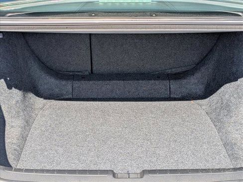 Used 2021 Honda Accord Touring image 6