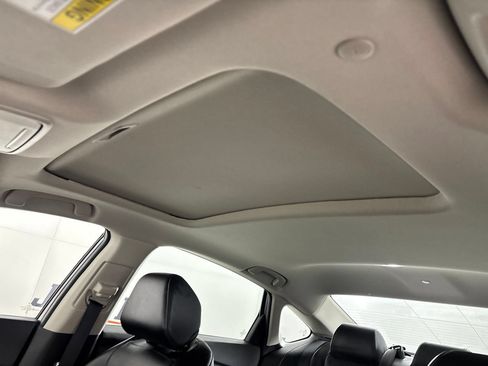 Used 2023 Honda Accord Touring image 10