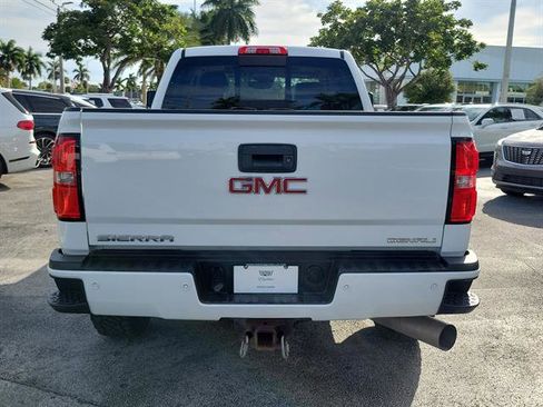 Used 2016 GMC Sierra 3500 Denali w/ Duramax Plus Package image 24