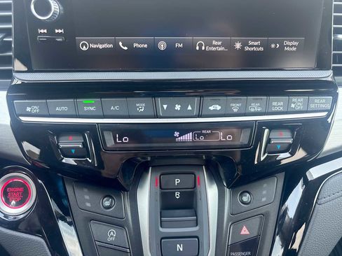 New 2026 Honda Odyssey Touring image 16