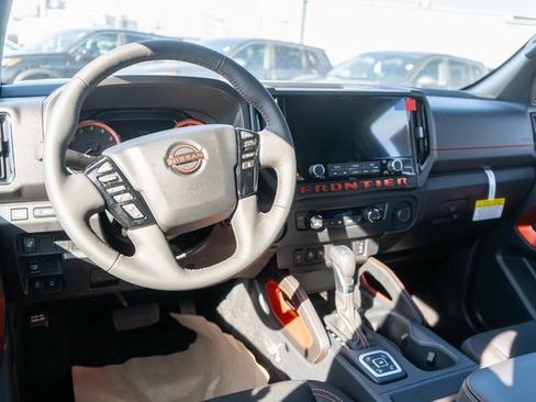 New 2026 Nissan Frontier PRO-4X AWD/4WD image 9