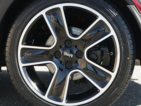 Used 2014 MINI Cooper Clubman S FWD image 40