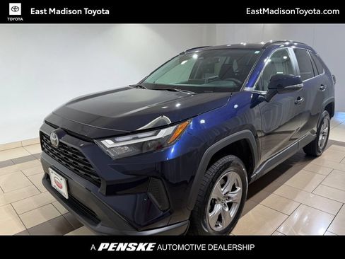 Certified 2025 Toyota RAV4 XLE AWD/4WD image 1