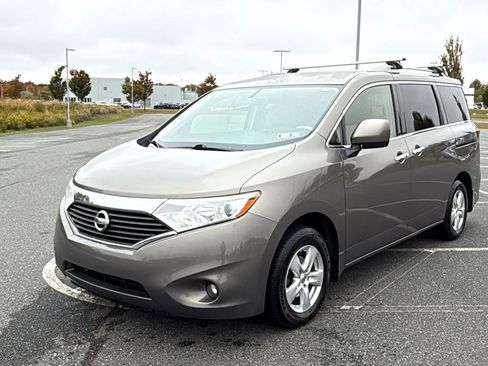 Used 2015 Nissan Quest SV image 13
