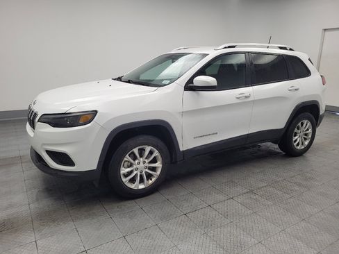 Used 2020 Jeep Cherokee Latitude AWD/4WD image 2