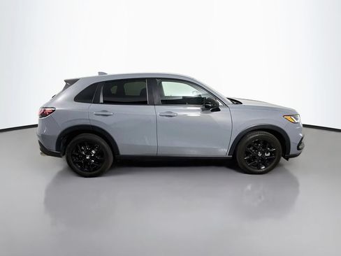 Used 2025 Honda HR-V Sport image 8