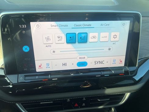 New 2026 Volkswagen Atlas SE image 22