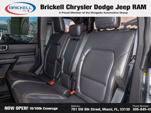 Used 2024 Ford Bronco Badlands image 16
