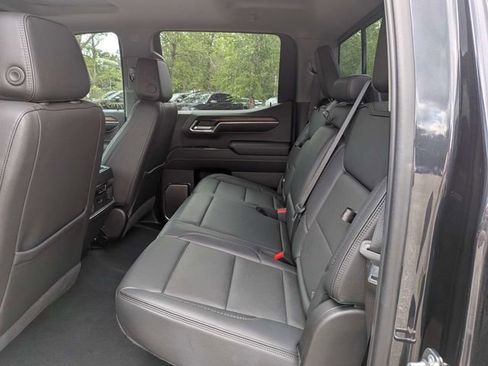 Used 2024 GMC Sierra 1500 Denali w/ Denali Reserve Package AWD/4WD image 14