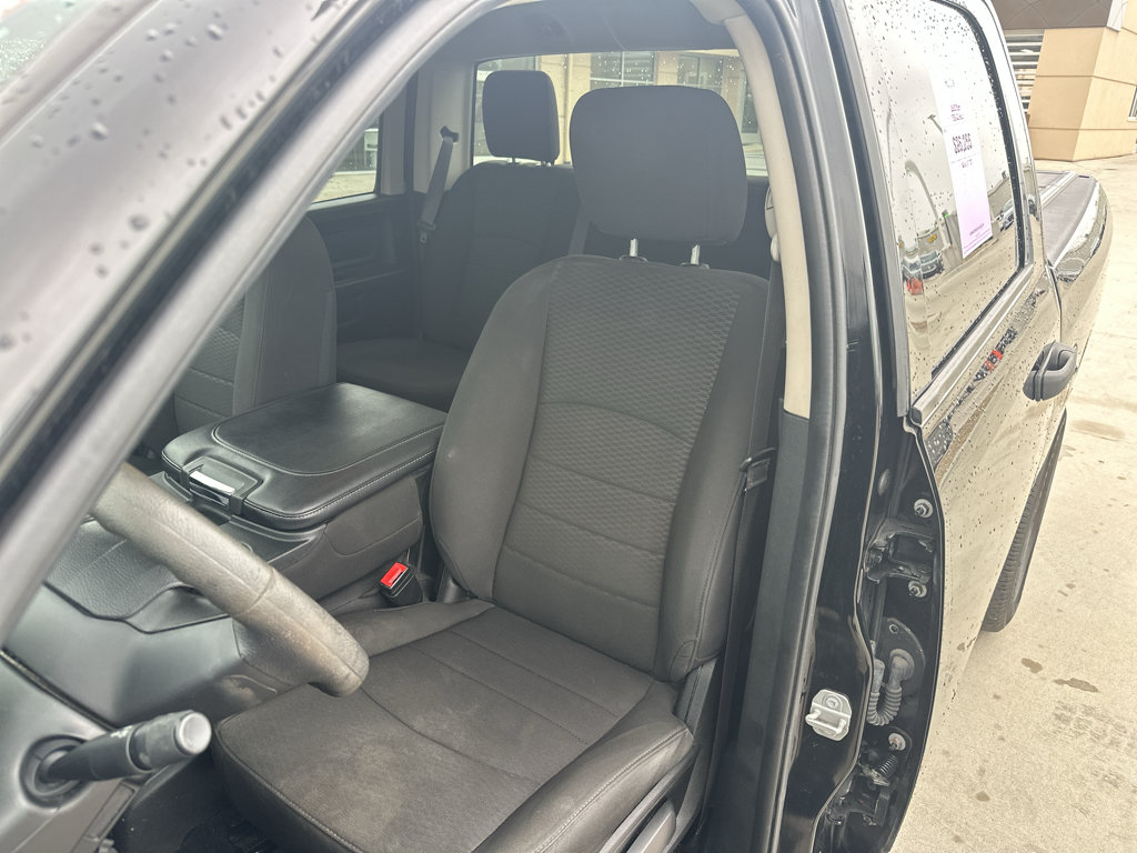 Used 2020 RAM 1500 Express w/ Wheel & Sound Group AWD/4WD image 28