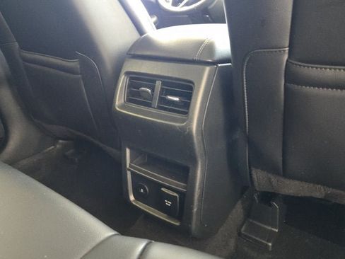 Used 2024 Ford Edge SEL w/ Convenience Package AWD/4WD image 8