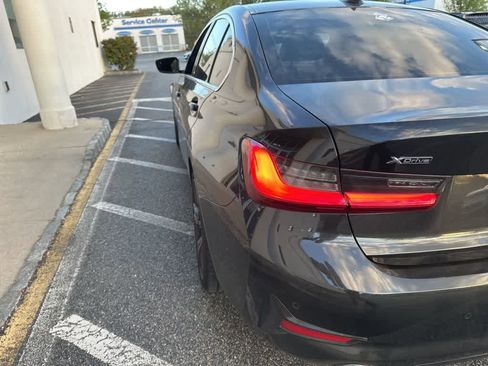 Used 2021 BMW 330e xDrive w/ Premium Package AWD/4WD image 24