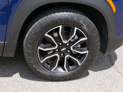 Used 2022 Chevrolet TrailBlazer ACTIV w/ Sun and Liftgate Package AWD/4WD image 15