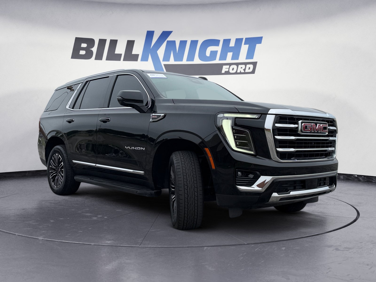 Used 2025 GMC Yukon Elevation w/ Elevation Premium Package AWD/4WD image 7