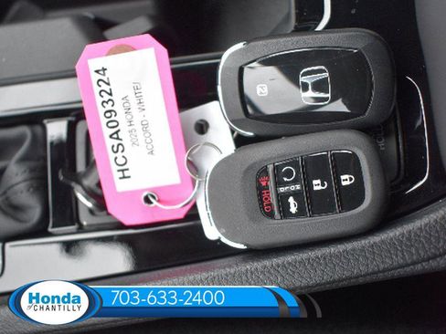 New 2025 Honda Accord EX-L image 40