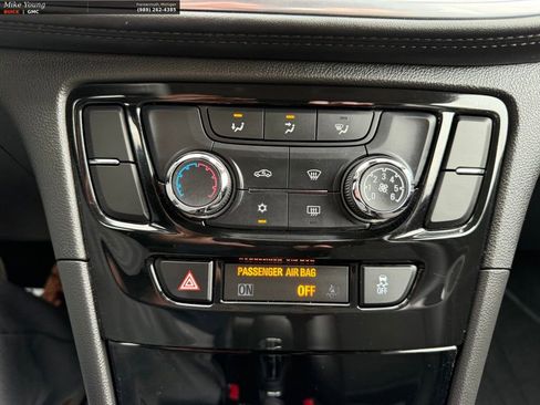Used 2022 Buick Encore Preferred w/ Safety Package AWD/4WD image 27