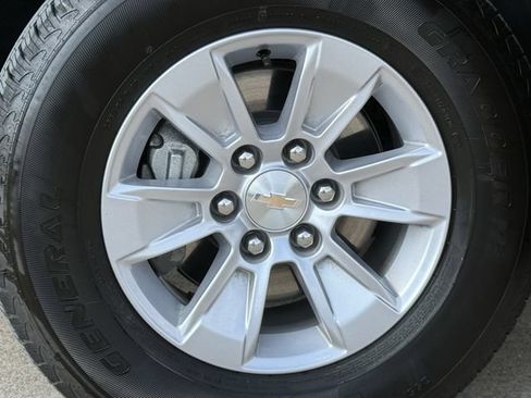 Certified 2026 Chevrolet Silverado 1500 LT RWD image 11